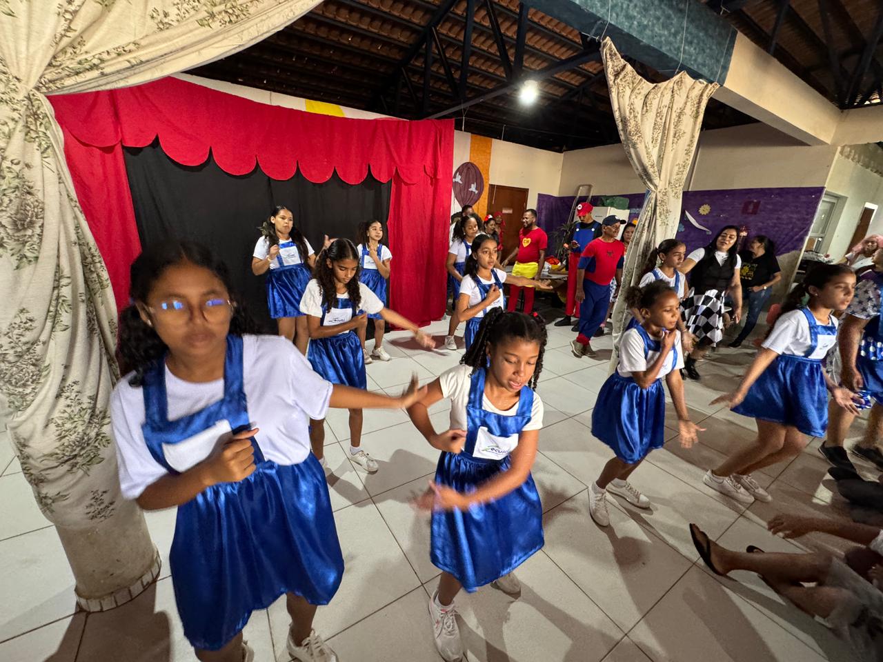 Caravana da Alegria: Ação da Prefeitura leva brincadeiras, diversão e música para Itabela e distritos. (Foto: Divulgação) Caravana da Alegria: Ação da Prefeitura leva brincadeiras, diversão e música para Itabela e distritos. (Foto: Divulgação)