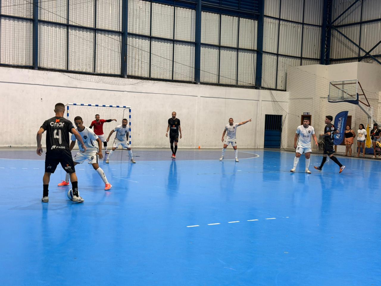 Final da Copa Bela Ver�o movimenta Itabela com gin�sio lotado, emo��o e festa das torcidas