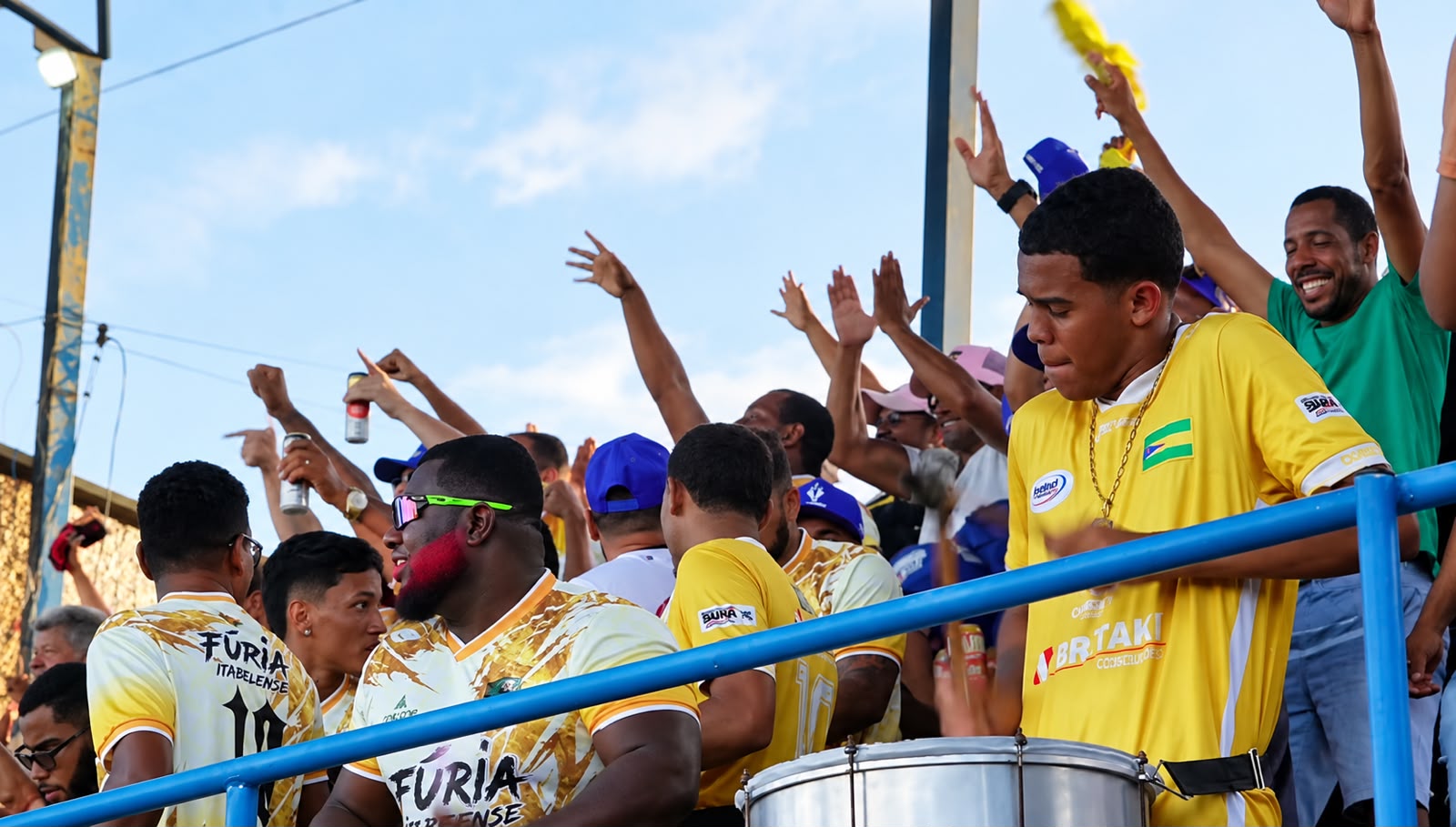 Itabela brilha na estreia da Copa CONDESC e vence Itagimirim por 3 a 2 no Manzolão Itabela brilha na estreia da Copa CONDESC e vence Itagimirim por 3 a 2 no Manzolão
